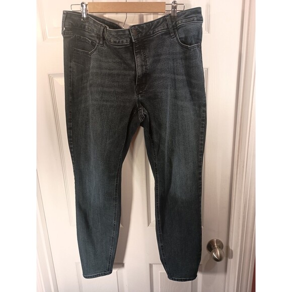 Old Navy Rockstar Super Skinny Jeans Size 20 High Rise Blue - Picture 2 of 8